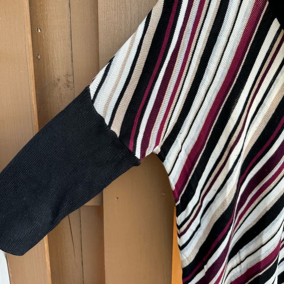 WHITE HOUSE BLACK MARKET cowl neck batwing sweater - Picture 5 of 7